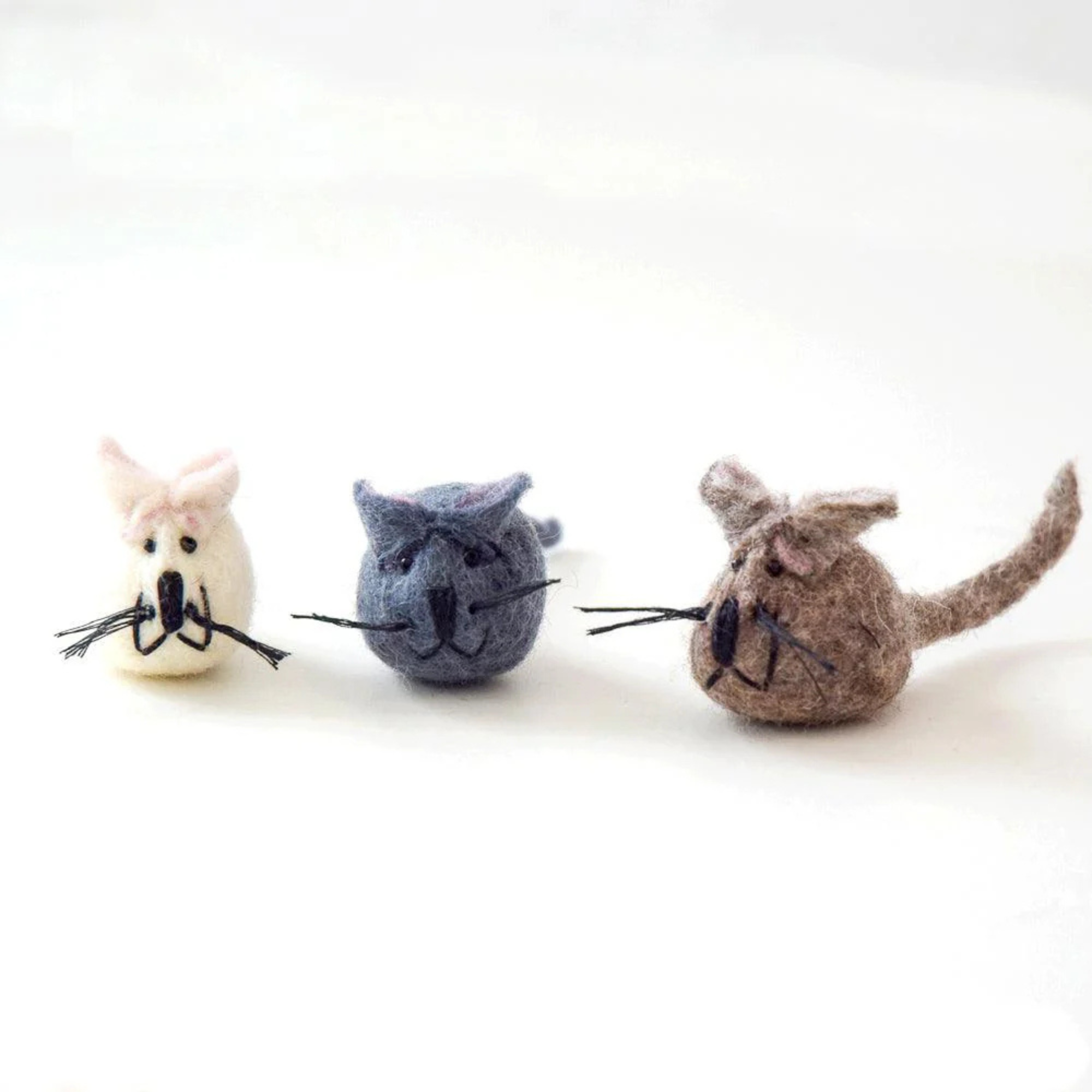 Felt Mouse Toy - White
