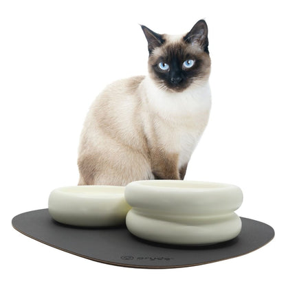 Complete Dining Set with Reversible Charcoal &amp; Oatmeal Dining Mat - Pryde Pets